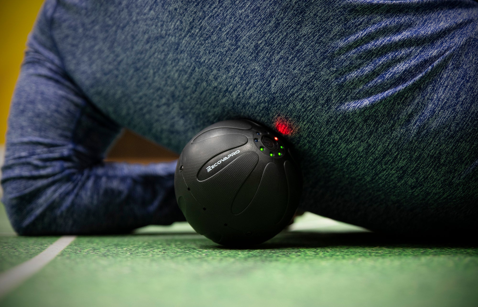 HOW TO USE THE RECOVABALL ON MYOFASCIAL PAIN SYNDROME AND FIBROMYALGIA