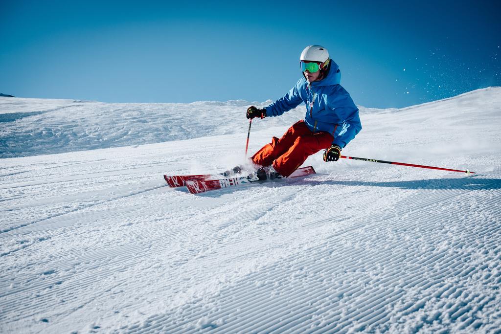 SKI LIKE A PRO WITH RECOVAPRO AIR